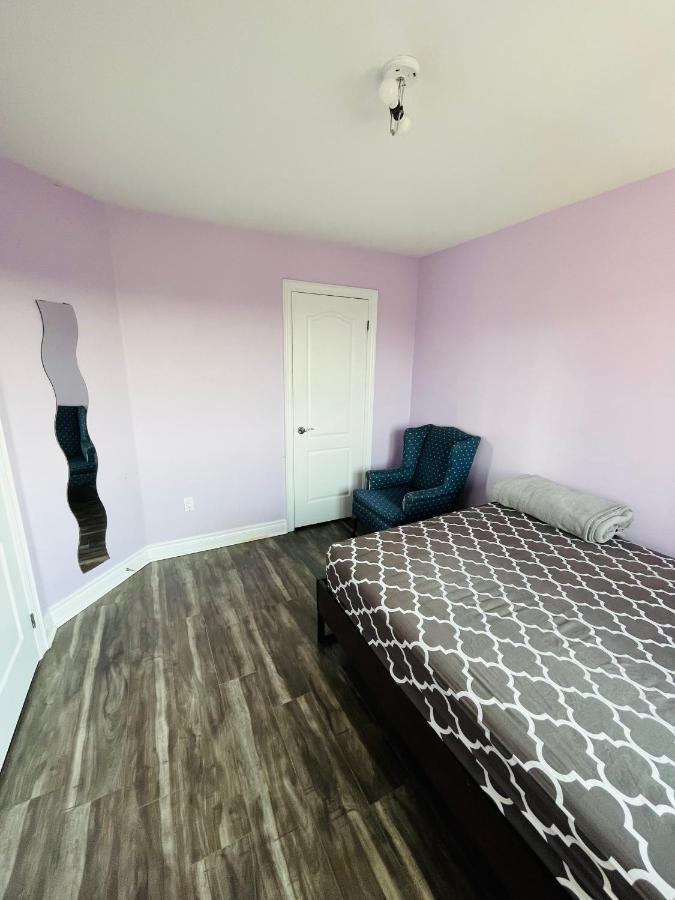 Jazzy Home Stay Mississauga Exterior photo